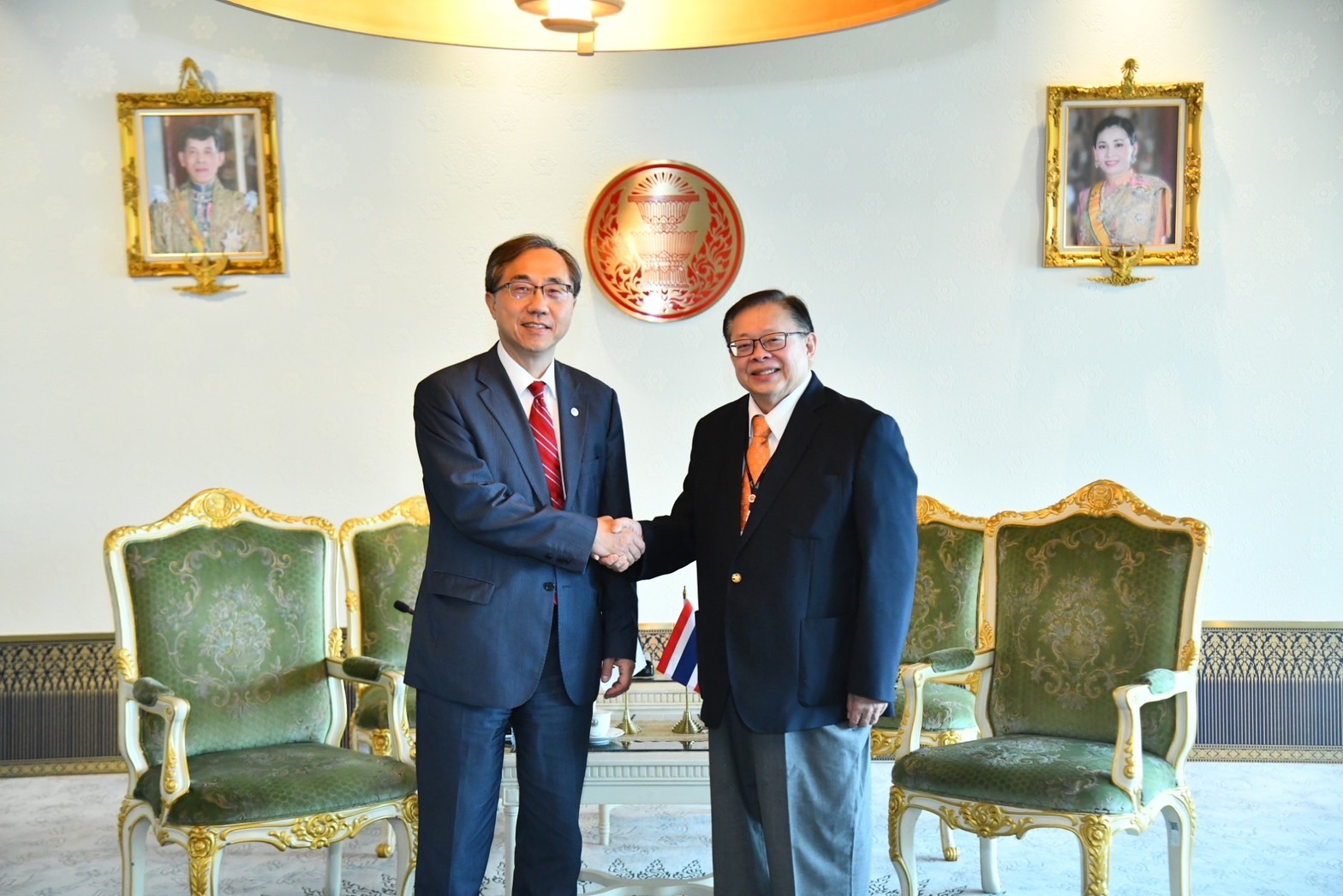 Mr. Virasakdi Futrakul, Senator Welcomed H.E. Mr. Moon Seoung-Hyun Ambassador of the Republic of Korea to Thailand