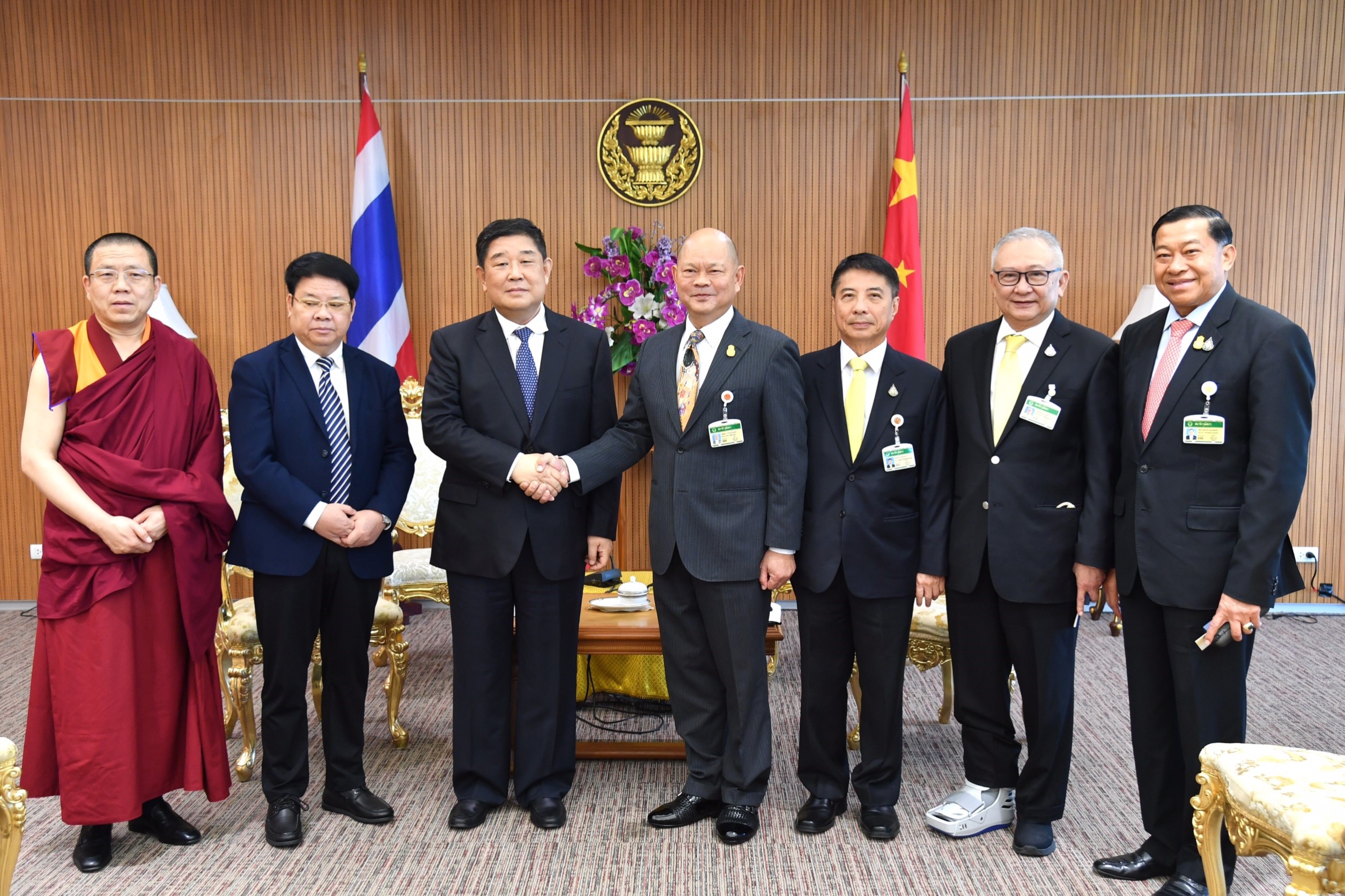 Mr. Quan Zhezhu, Vice-Chairman of the Committee on Ethnic Group and Religious Affairs, Chinese People’s Political Consultative Conference, and Delegation Conversed with the President of Thailand-China Parliamentarians’ Friendship Group (11 November 2019)