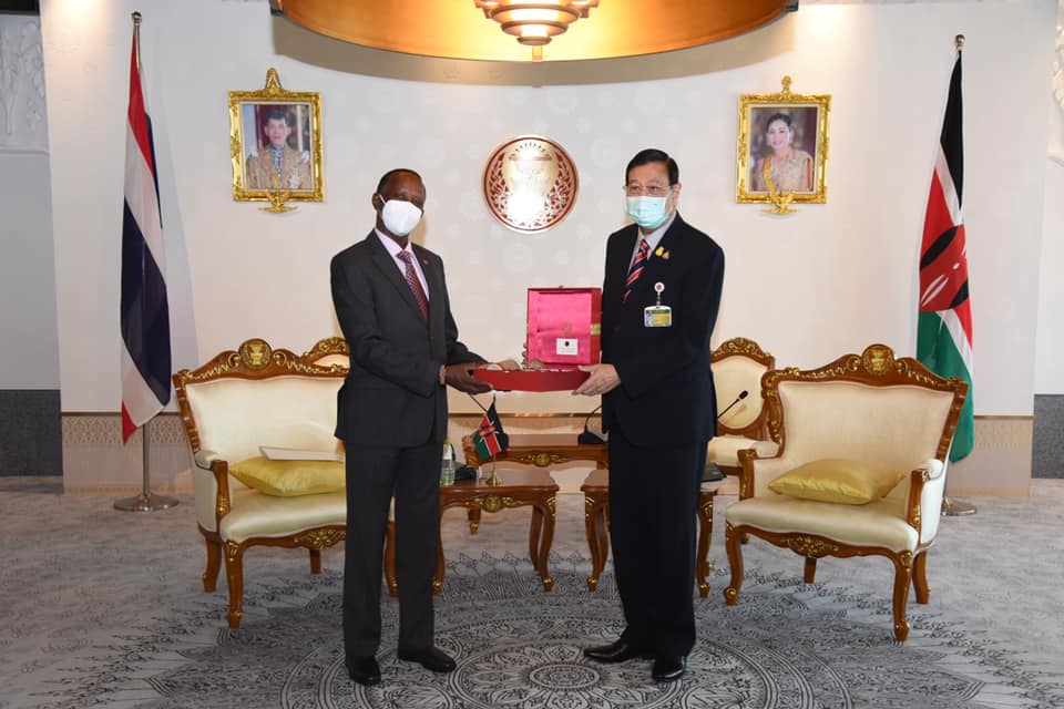 H.E. Mr. Kiptiness Lindsay Kimwole The Ambassador of the Republic of Kenya to Thailand, Paid a Courtesy Call on the President of the Senate (19 January 2022)