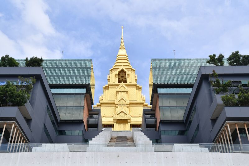 รัฐสภาของประเทศไทย กำเนิดขึ้นเมื่อวันที่ 28 มิถุนายน 2475 หลังการประกาศใช้รัฐธรรมนูญชั่วคราวฉบับแรก คือ พระราชบัญญัติธรรมนูญการปกครองแผ่นดินสยามชั่วคราว พุทธศักราช 2475